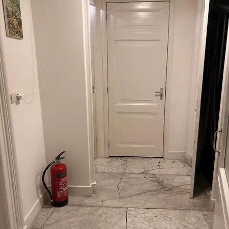 Luxury Leidseplein With Private Patio *