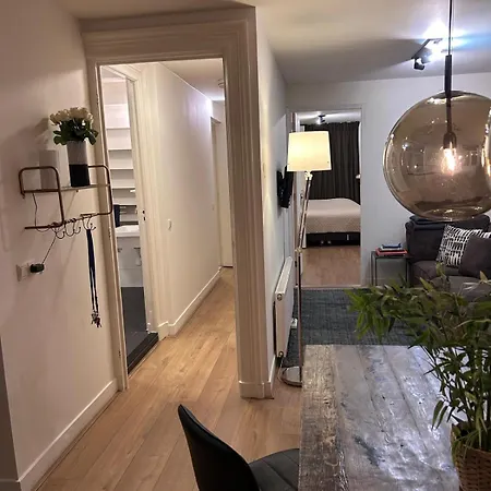 Apartment Luxury Leidseplein With Private Patio Amsterdam